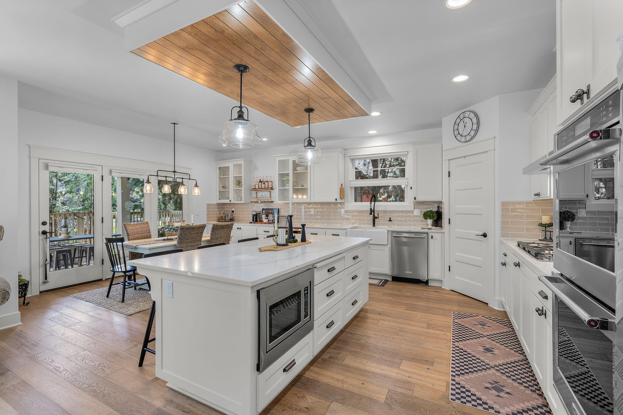 Pine Meadow Vill - Residential