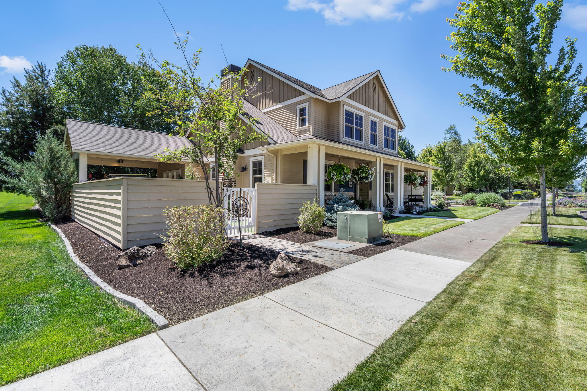 Pine Meadow Vill - Residential