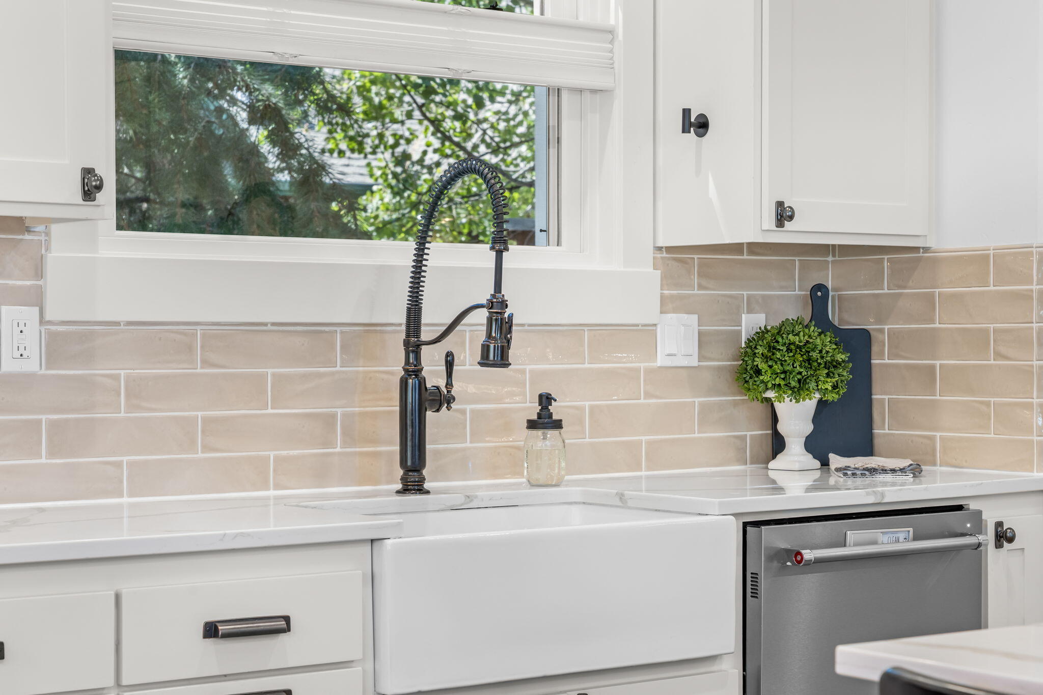 Pine Meadow Vill - Residential