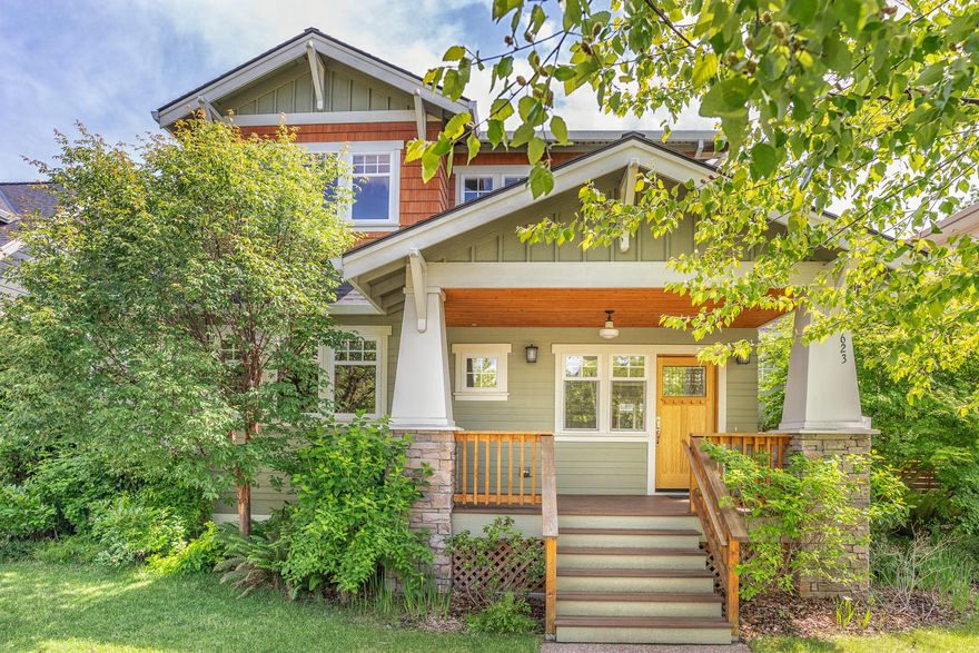 Lovely Craftsman Bungalow inspired home, Earth Advantage Platinum Certified, with solid oak floors, cherry cabinets, gourmet kitchen, granite counters, all with a modern and contemporary flair and super for a family or retirees.  This home boast a first floor master bedroom suite with soaking tub, zero threshold entry shower, extensive cabinetry and walk-in closet, full laundry room.  Second and third bedrooms are upstairs with Jack-n-Jill bath.  Expansive flex space for media room/office area/recreation with numerous skylights throughout.  Great Southern sun exposures, raised gardens and 2.8kwh solar system installed valued at over $12k.  Open floor plan with kitchen, dining and living room areas, single step in from garage.  Water-wise drip irrigation, and privacy patio.  Close to downtown and within the Helman Elementary School District.  Just Perfect!