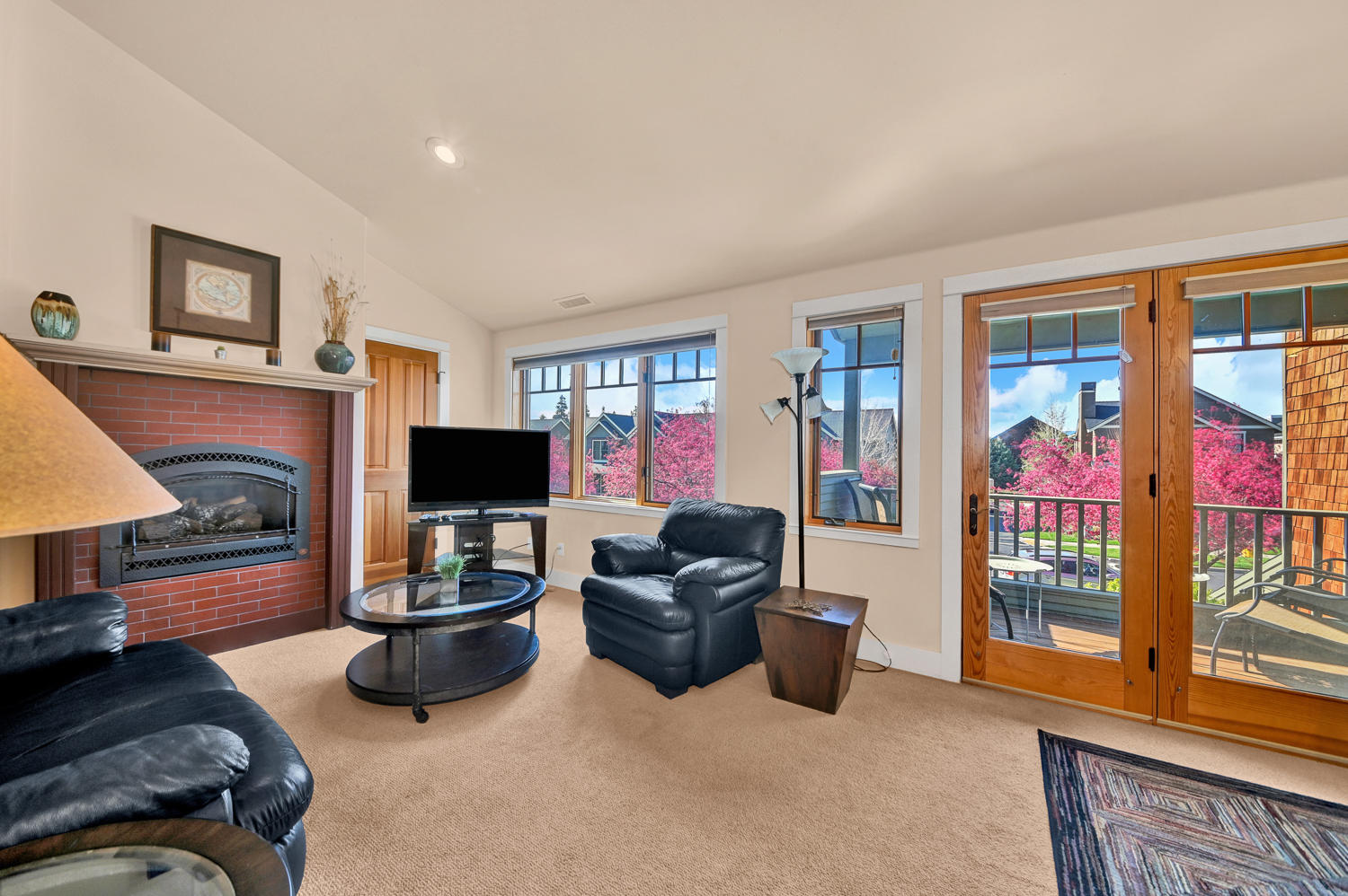 Pine Meadow Vill - Residential