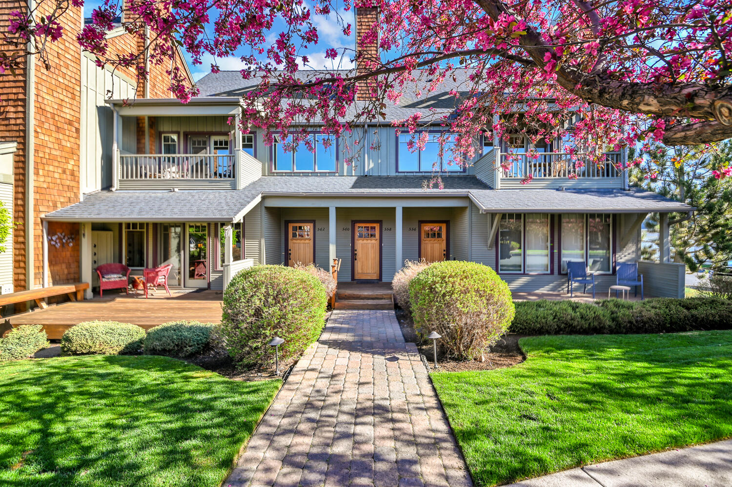 Pine Meadow Vill - Residential