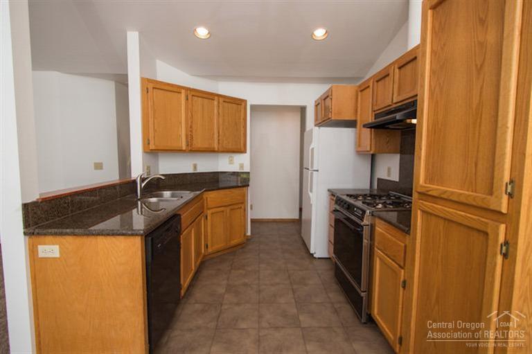 Deer Pointe Village - Residential