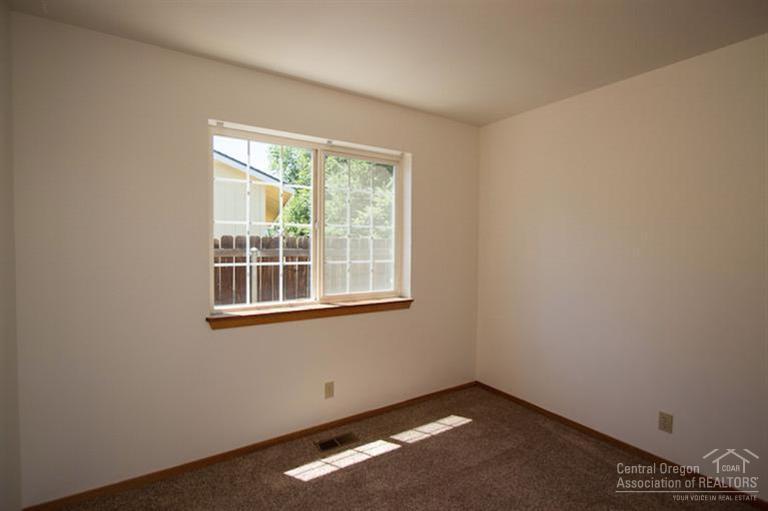 Deer Pointe Village - Residential