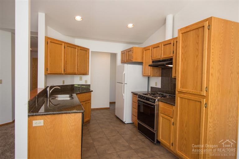 Deer Pointe Village - Residential