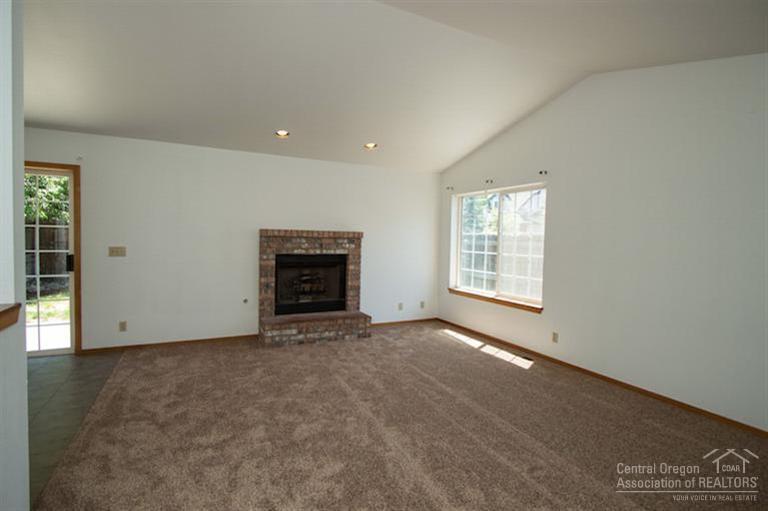 Deer Pointe Village - Residential