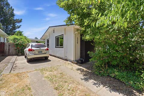 Tiny photo for 3339 Perrydale Court, Medford, OR 97501 (MLS # 220224021)