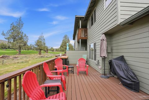 Tiny photo for 999 Golden Pheasant Drive, Redmond, OR 97756 (MLS # 220219398)