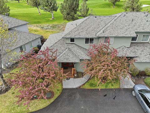 999 Golden Pheasant Drive Redmond OR 97756
