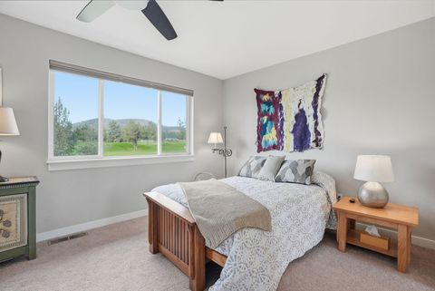 Tiny photo for 999 Golden Pheasant Drive, Redmond, OR 97756 (MLS # 220219398)