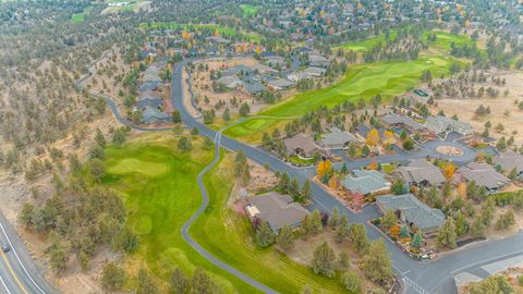 Tiny photo for 999 Golden Pheasant Drive, Redmond, OR 97756 (MLS # 220219398)