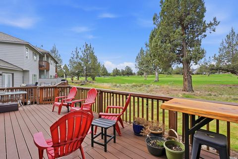 Tiny photo for 999 Golden Pheasant Drive, Redmond, OR 97756 (MLS # 220219398)