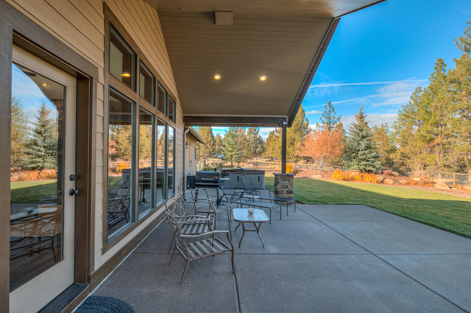 Ponderosa Cascade - Residential