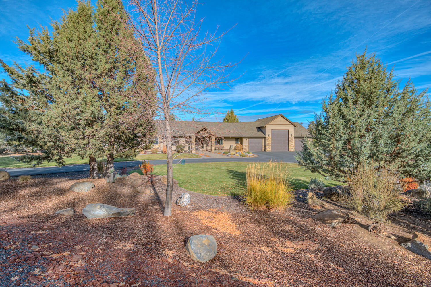 16816 Ponderosa Cascade Drive