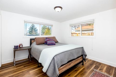 Tiny photo for 1650 SW 16th Street, Redmond, OR 97756 (MLS # 220217362)