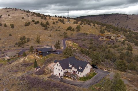 Tiny photo for 8131 Markgraf Lane, Klamath Falls, OR 97603 (MLS # 220215658)