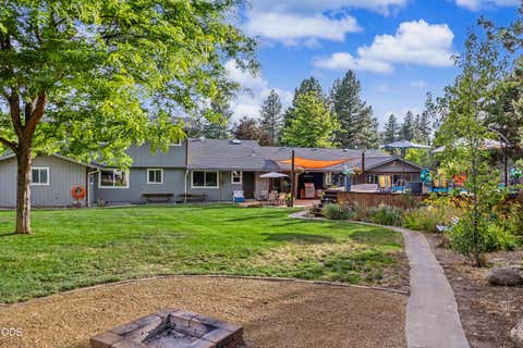 Tiny photo for 3665 Pine Tree Drive, Klamath Falls, OR 97603 (MLS # 220224608)