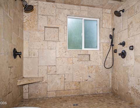 Tiny photo for 3665 Pine Tree Drive, Klamath Falls, OR 97603 (MLS # 220224608)
