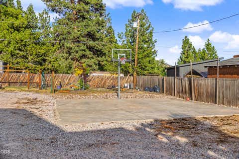 Tiny photo for 3665 Pine Tree Drive, Klamath Falls, OR 97603 (MLS # 220224608)