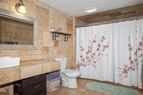 Tiny photo for 3665 Pine Tree Drive, Klamath Falls, OR 97603 (MLS # 220224608)