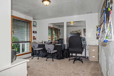 Tiny photo for 3665 Pine Tree Drive, Klamath Falls, OR 97603 (MLS # 220224608)