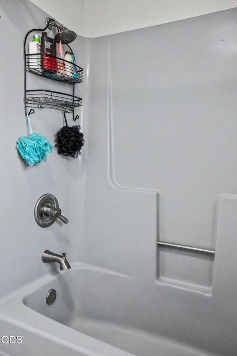 Tiny photo for 3665 Pine Tree Drive, Klamath Falls, OR 97603 (MLS # 220224608)