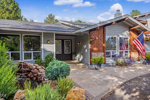 Tiny photo for 3665 Pine Tree Drive, Klamath Falls, OR 97603 (MLS # 220224608)