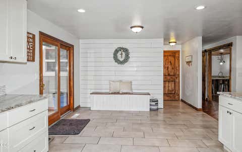 Tiny photo for 3665 Pine Tree Drive, Klamath Falls, OR 97603 (MLS # 220224608)