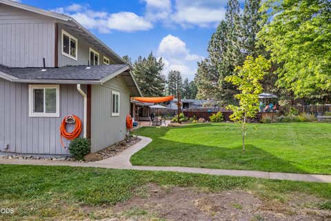 Tiny photo for 3665 Pine Tree Drive, Klamath Falls, OR 97603 (MLS # 220224608)
