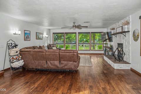 Tiny photo for 3665 Pine Tree Drive, Klamath Falls, OR 97603 (MLS # 220224608)