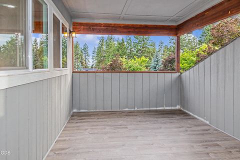 Tiny photo for 3665 Pine Tree Drive, Klamath Falls, OR 97603 (MLS # 220224608)