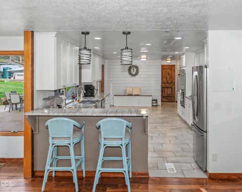 Tiny photo for 3665 Pine Tree Drive, Klamath Falls, OR 97603 (MLS # 220224608)