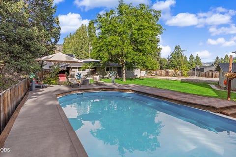 Tiny photo for 3665 Pine Tree Drive, Klamath Falls, OR 97603 (MLS # 220224608)