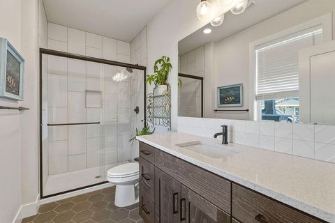 Tiny photo for 1008 NE Whistle Way, Prineville, OR 97754 (MLS # 220220114)