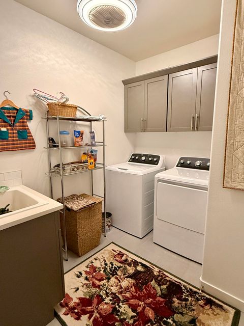 Tiny photo for 2900 NW 23rd Street, Redmond, OR 97756 (MLS # 220215764)