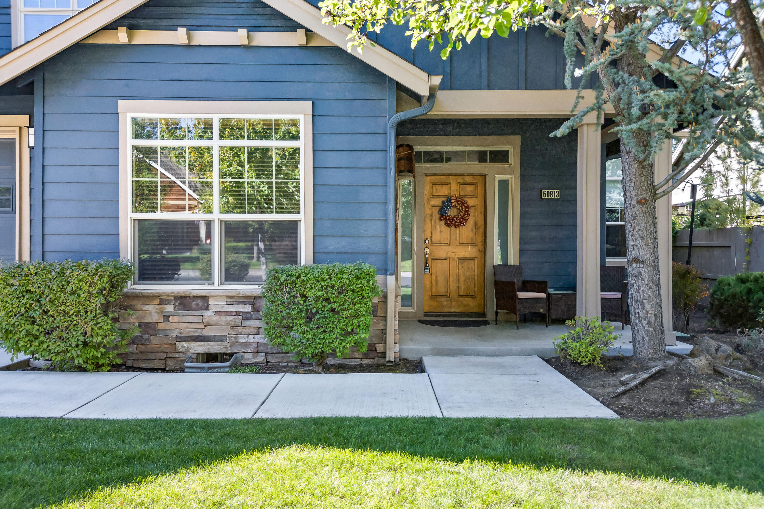 60813 Scotts Bluff Place