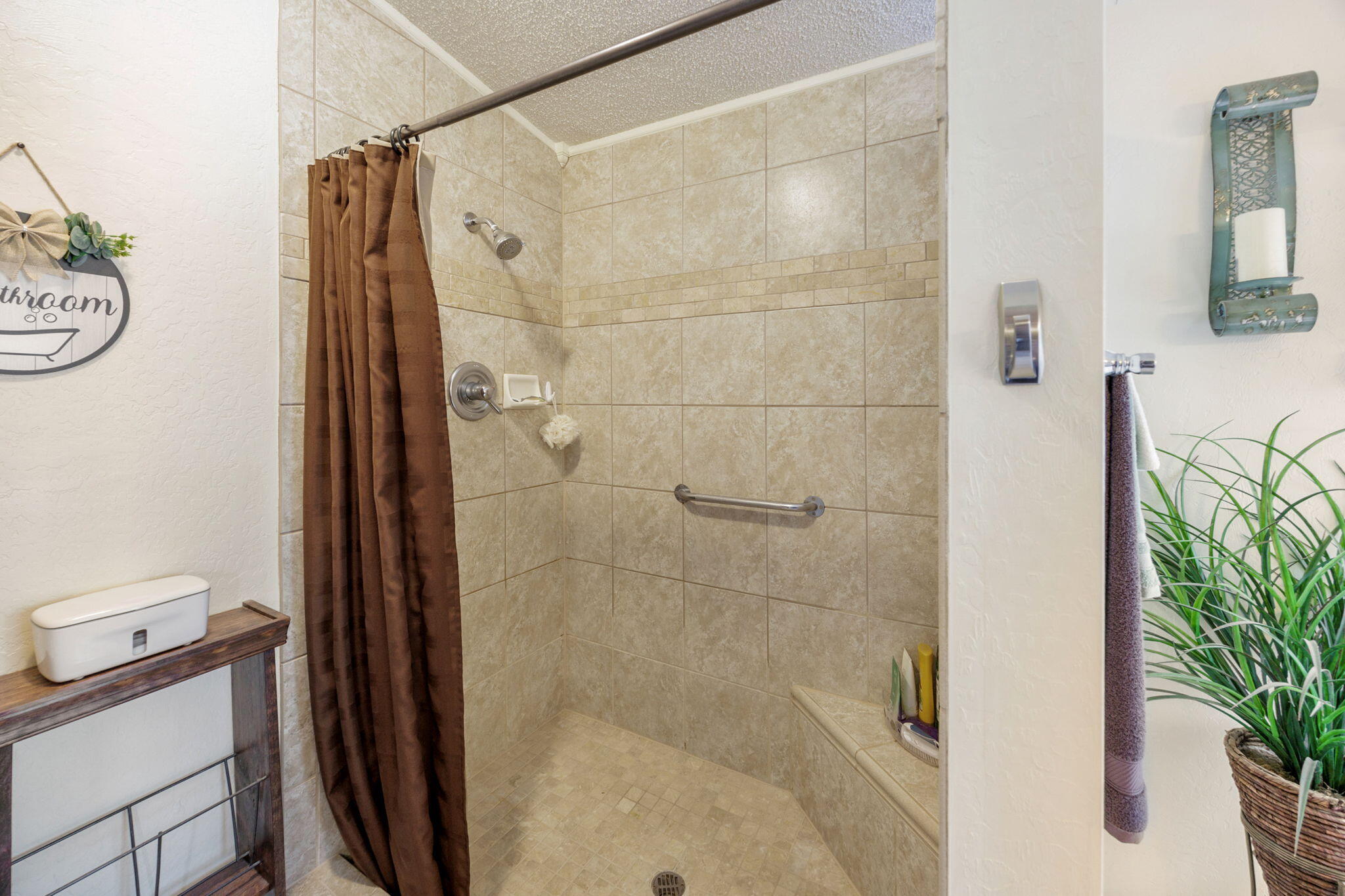 Myra Lynne Mobile Home Community - Residential