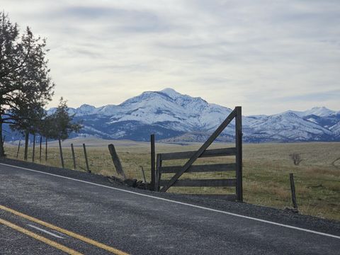 Tiny photo for 757 S Bridge Street, Prairie City, OR 97869 (MLS # 220214282)