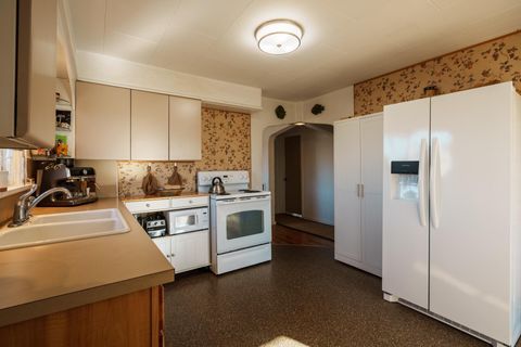 Tiny photo for 757 S Bridge Street, Prairie City, OR 97869 (MLS # 220214282)