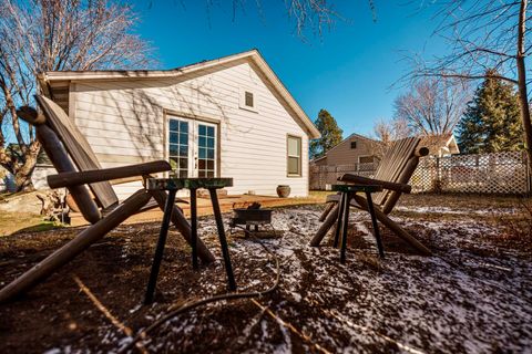 Tiny photo for 757 S Bridge Street, Prairie City, OR 97869 (MLS # 220214282)