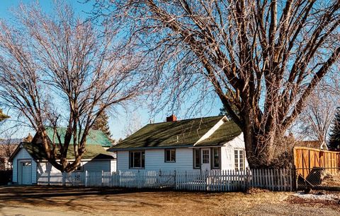 Tiny photo for 757 S Bridge Street, Prairie City, OR 97869 (MLS # 220214282)
