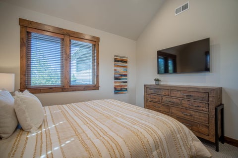 Tiny photo for 56964 Dancing Rock Loop #Lot 97, Bend, OR 97707 (MLS # 220223844)