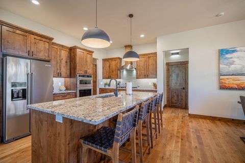 Tiny photo for 56964 Dancing Rock Loop #Lot 97, Bend, OR 97707 (MLS # 220223844)