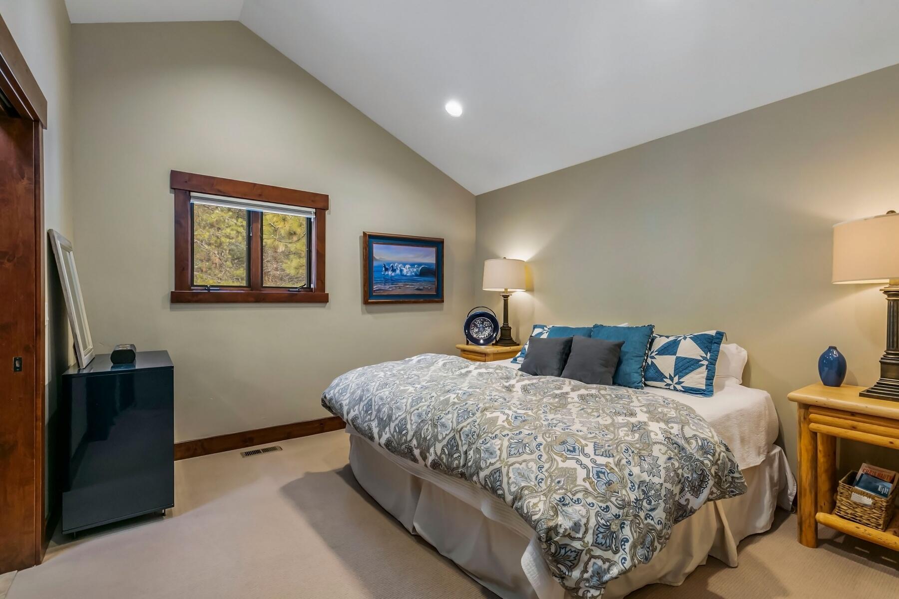 Rock Ridge - Residential