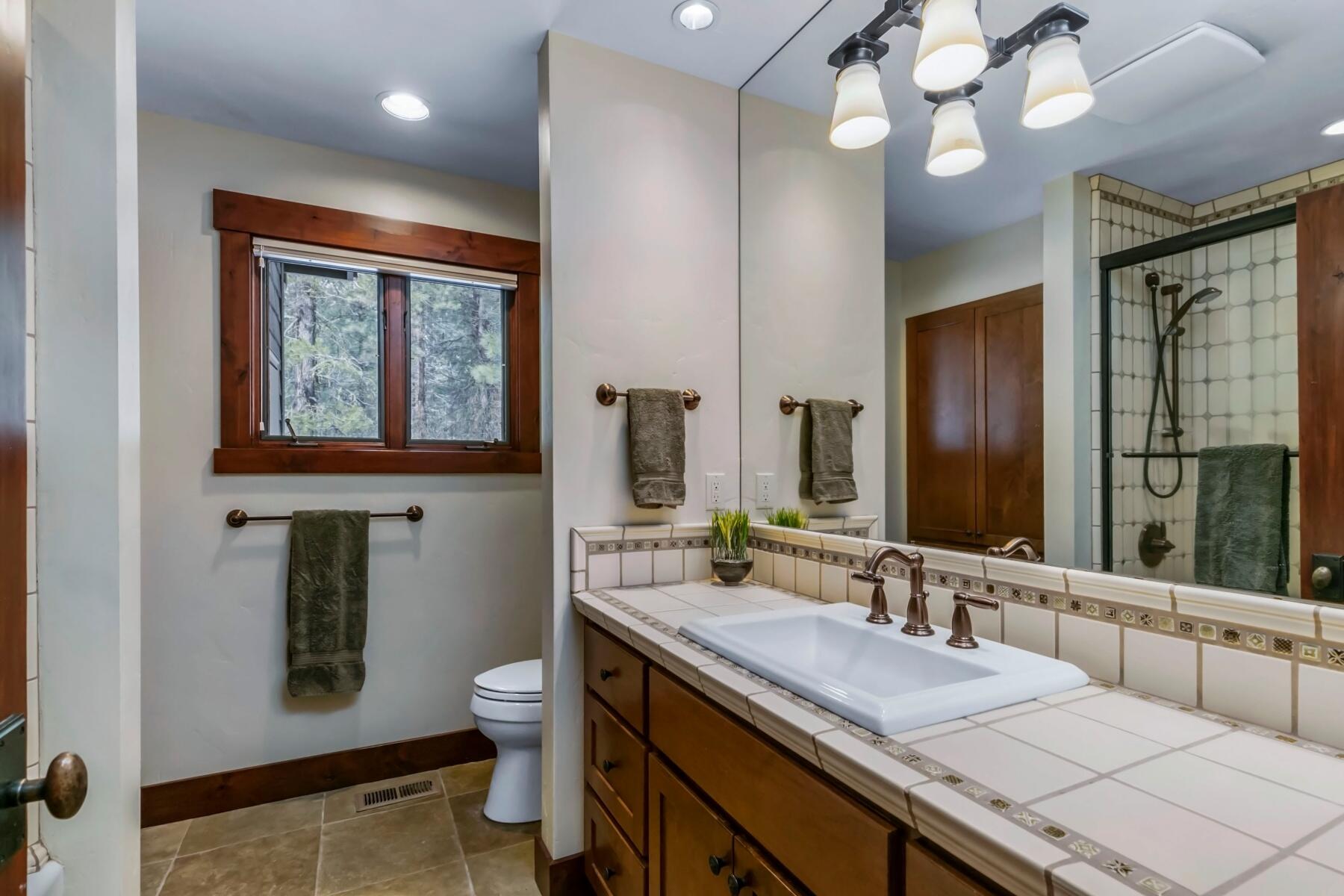 Rock Ridge - Residential