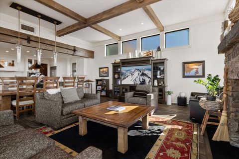 Tiny photo for 15017 SW Hat Rock Loop, Powell Butte, OR 97753 (MLS # 220209880)