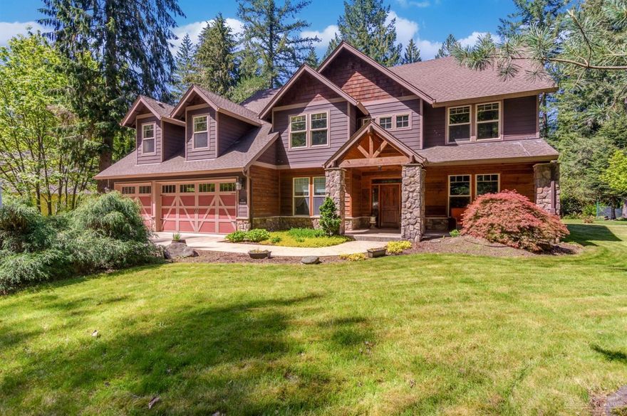 Peaceful River Front Living. Gourmet kitchen: custom cabinets, granite, large 5 burner gas cooktop island, built in fridge,convection/micro & oven, pantry & breakfast nook. Great room with views of river has wood fireplace. Formal dining, den/office with gas fireplace, guest/sitting room on main with bathroom. Master suite, tiled shower with dual heads, jetted tub & walk-in.4BR/4BA/Bonus w/ wet bar.