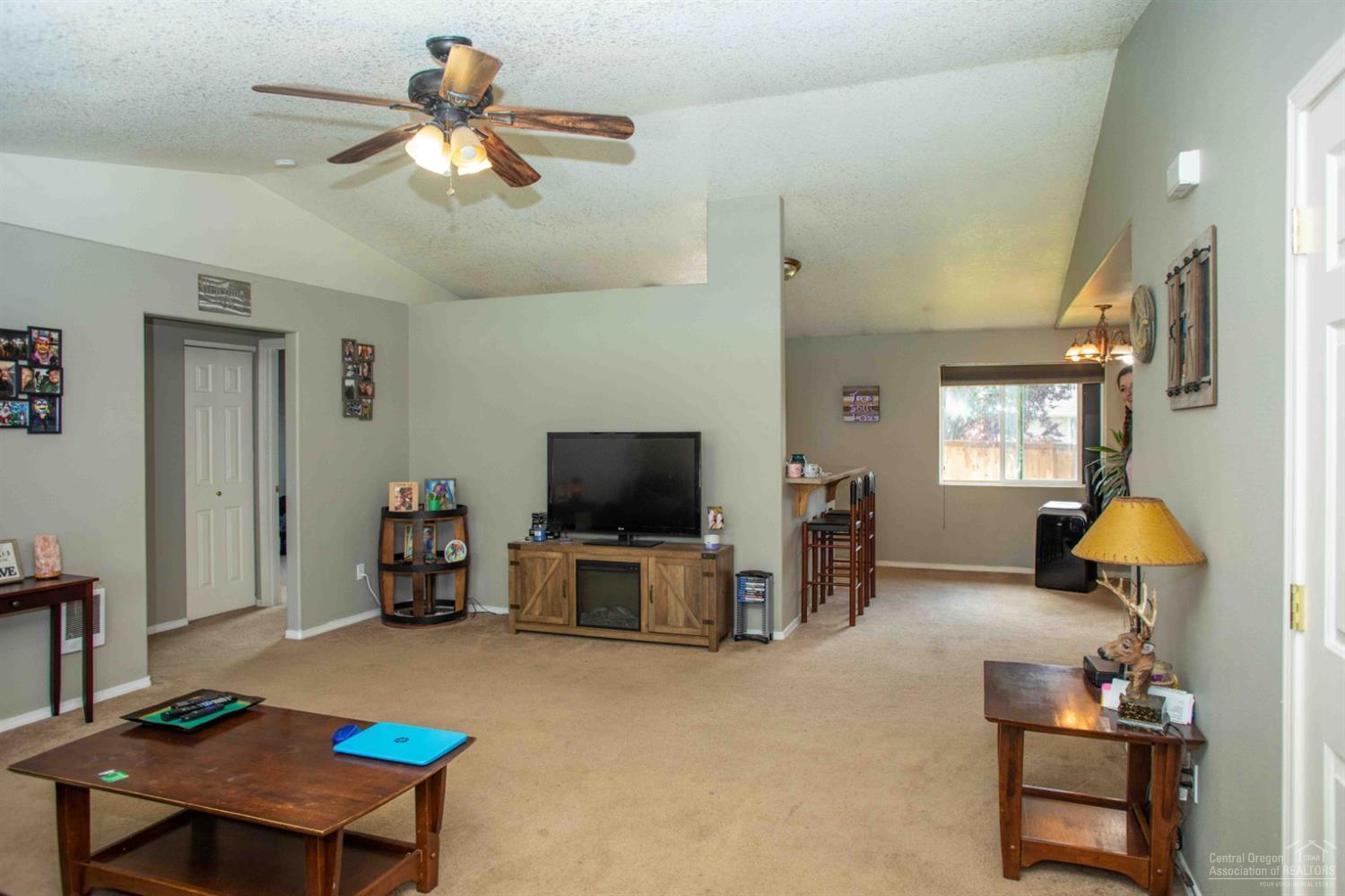 Deer Ridge - Residential