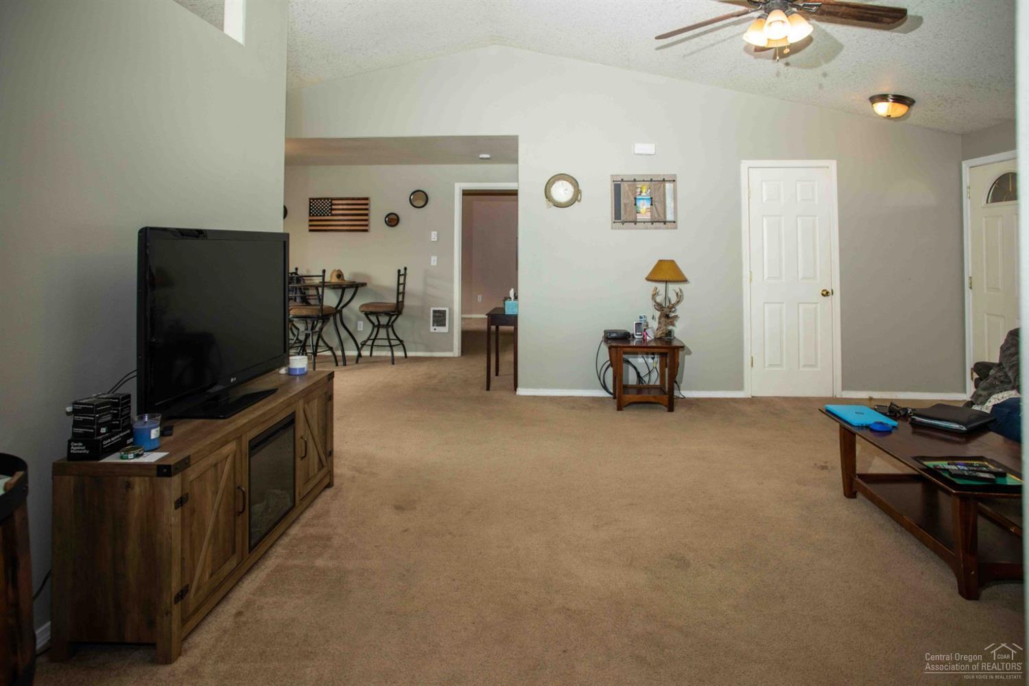 Deer Ridge - Residential