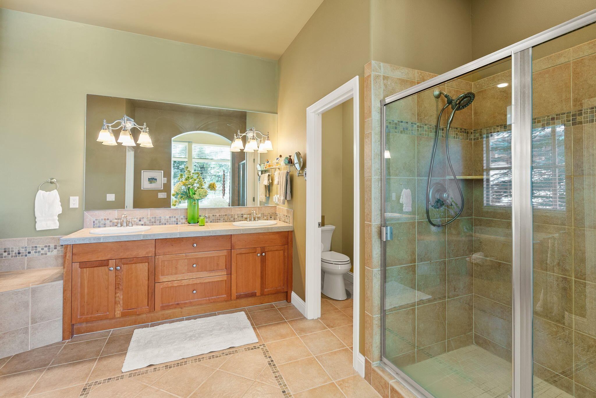 Eagle Crest - Residential